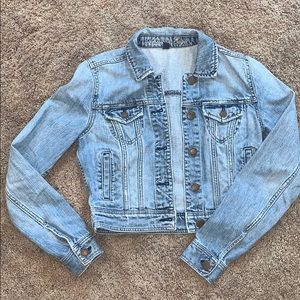 Cropped jean jacket